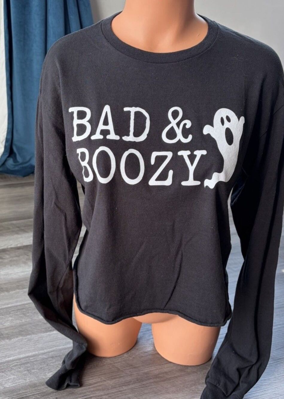 Bad & Boozy Halloween Ghost Long Sleeve Boxy Shirt Black Women's Size M Spooky